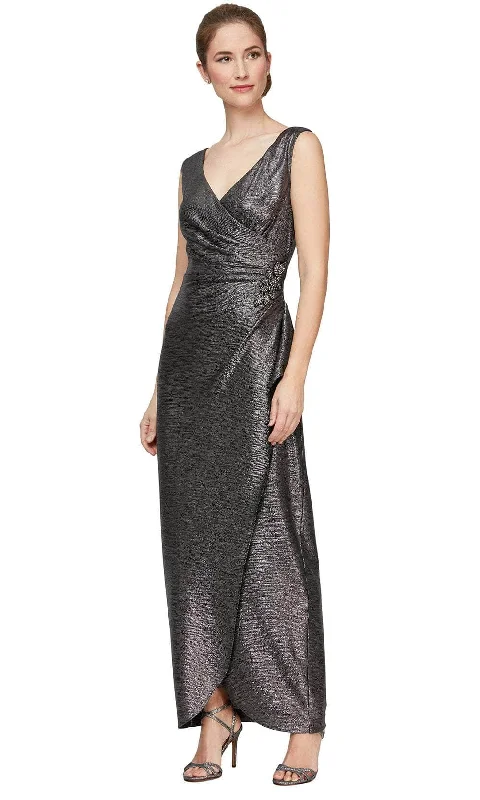 women's pear-shaped body dressesAlex Evenings 8127565 - Metallic Sheath Dress