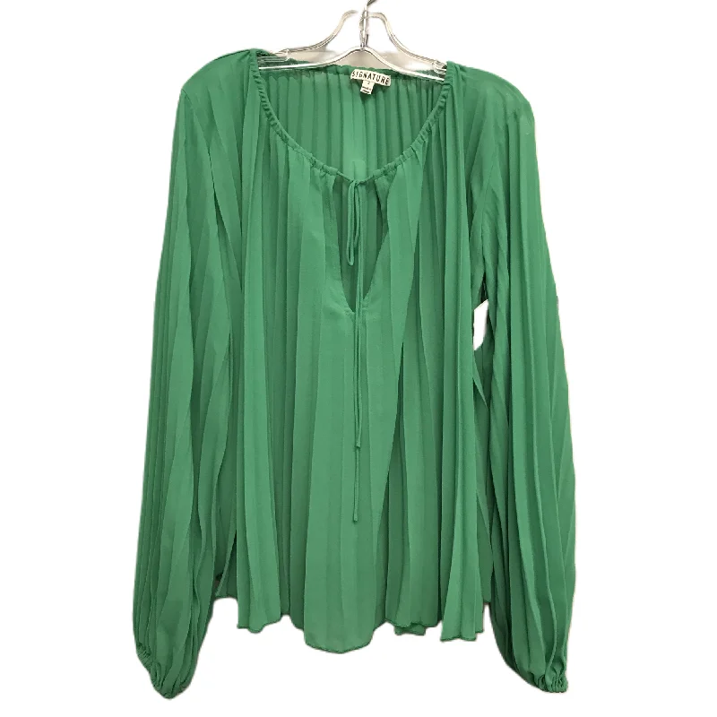 women's long sleeve tops with trendy patternsTop Long Sleeve By Signature 8 In Green, Size: S