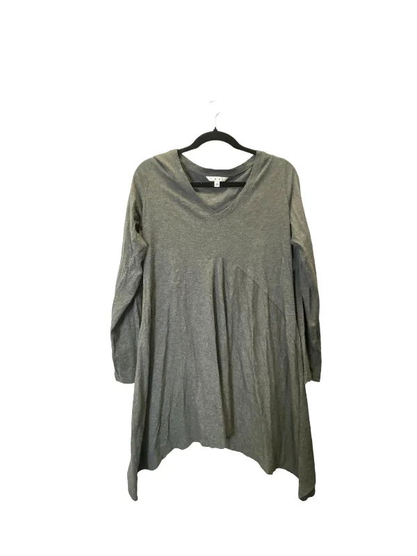 women's long sleeve tops with stripesTunic Long Sleeve By Cabi In Grey, Size: L