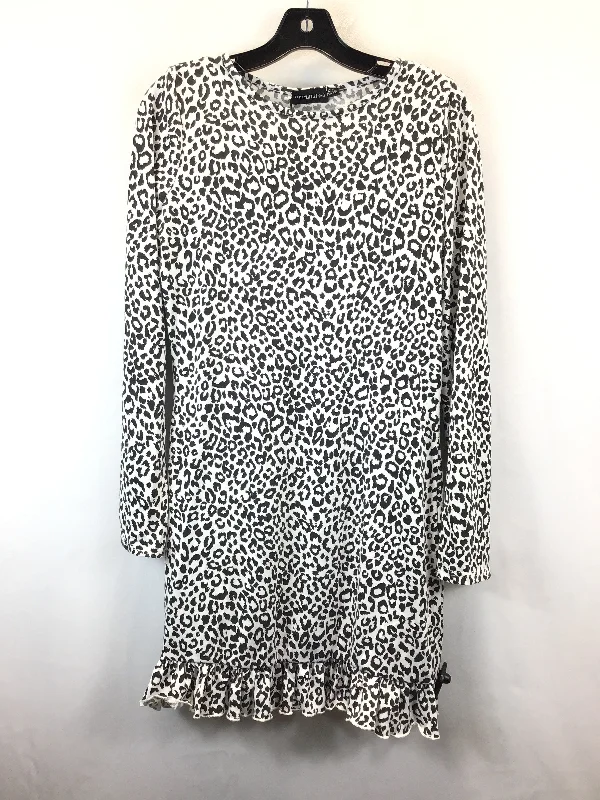 women's long sleeve tops with cold-shoulder designsTunic Long Sleeve By Pretty Little Thing In Animal Print, Size: 12