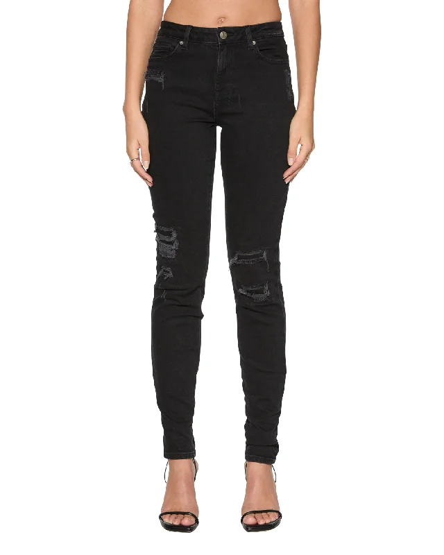 women's denim jeans for a relaxed lookSPRAY ON XTRA BONEYARD BLACK