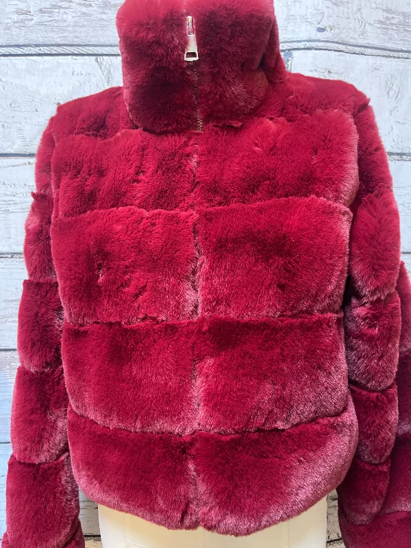 women's coats for those who value both style and comfortCoat Faux Fur & Sherpa By Fashion Nova In Red, Size: S