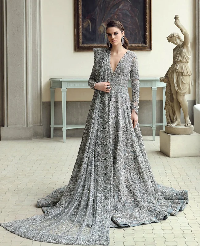 women's stretch dressesPakistani Bridal Dress in Blue Grey Gown Dupatta Style