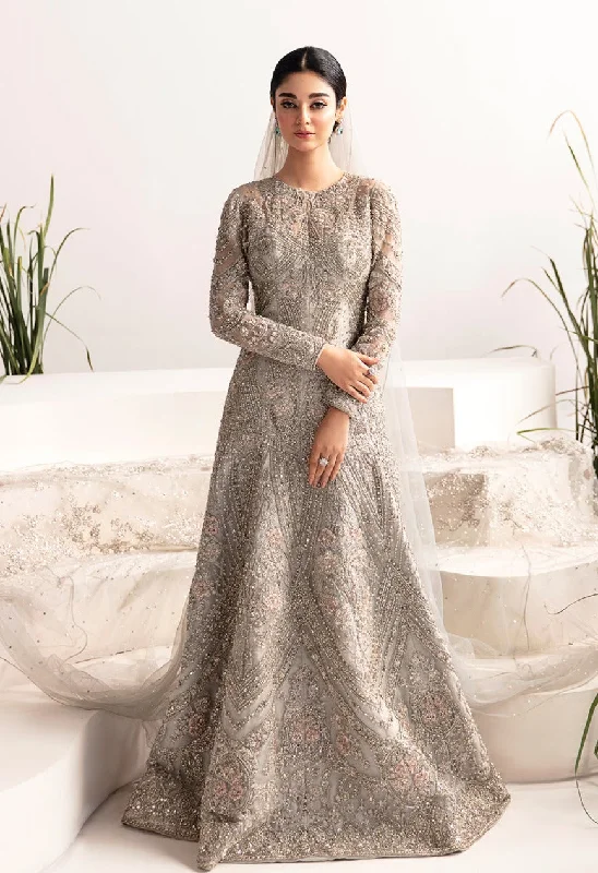 women's fashionable dressesEmbellished Walima Pakistani Bridal Dress in Gown Style